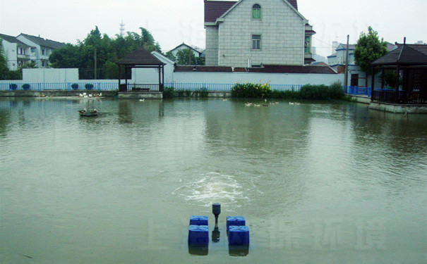 强力造流曝气机在人工湖中的应用 强力造流曝气机在人工湖中的应用